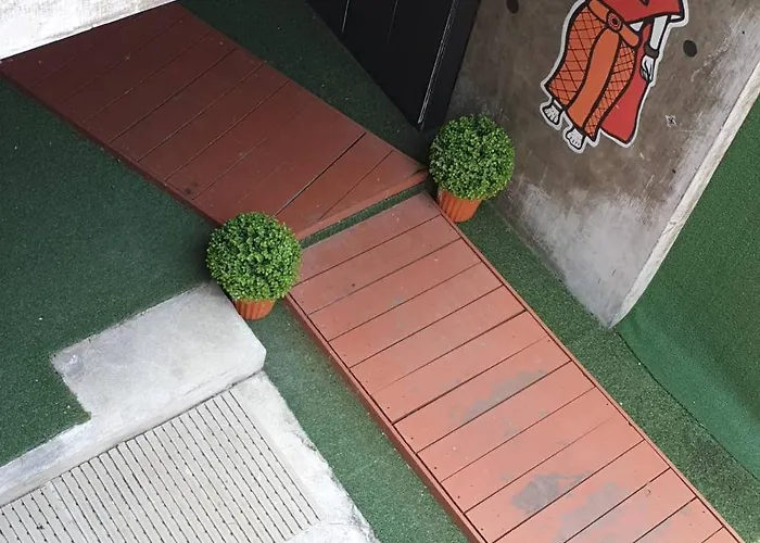V30 Sukhumvit Hotel