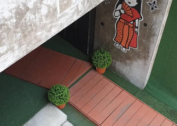 V30 Sukhumvit Hotel